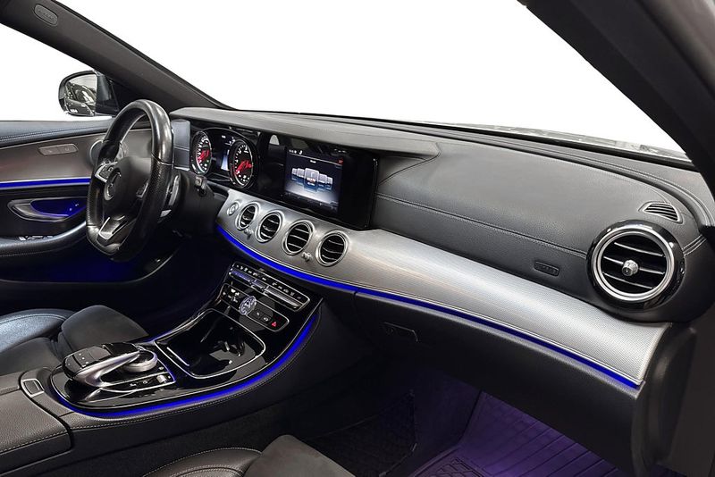 Mercedes E220 bild 9
