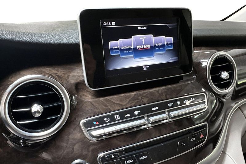 Mercedes V220 bild 8