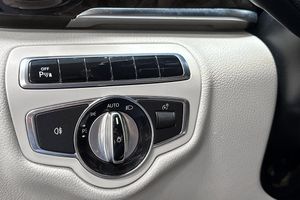 Mercedes V220 bild 10