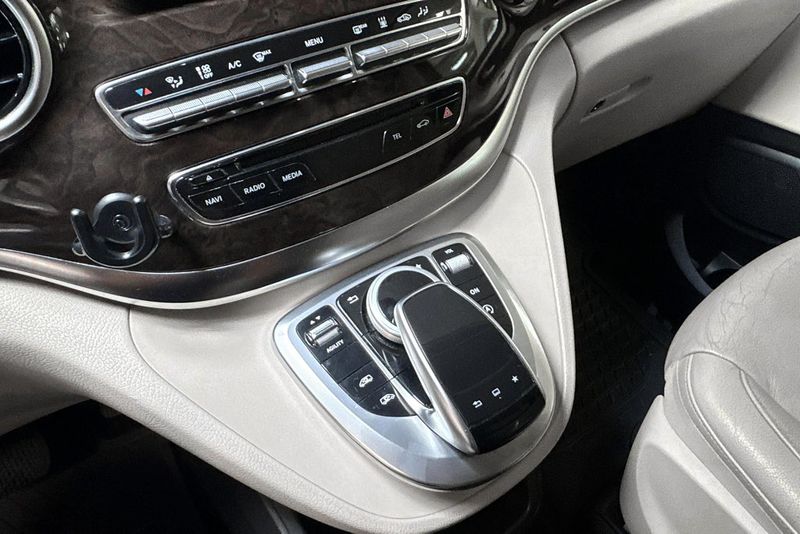 Mercedes V220 bild 9