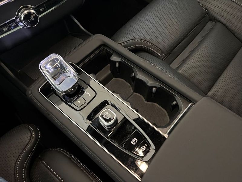 Volvo XC90 bild 17