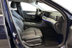 Mercedes E300 bild 9