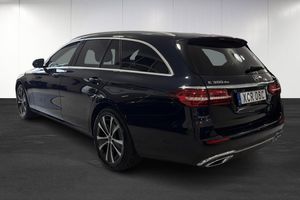 Mercedes E300 bild 3