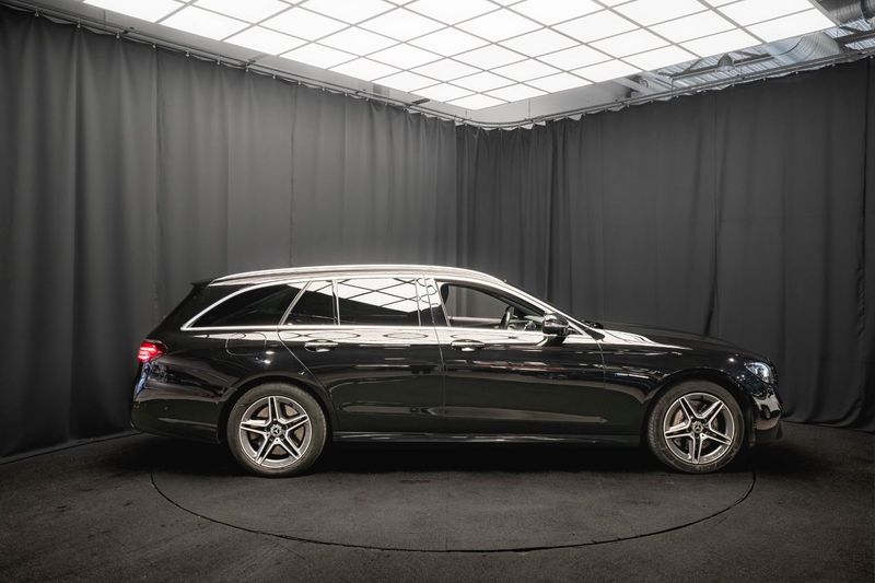 Mercedes E300 bild 6