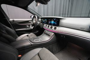Mercedes E300 bild 14