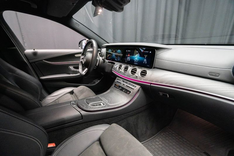 Mercedes E300 bild 14