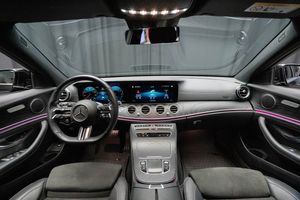 Mercedes E300 bild 12