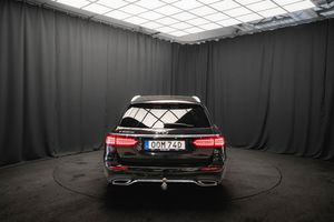 Mercedes E300 bild 8