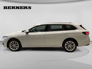 Skoda Superb bild 2