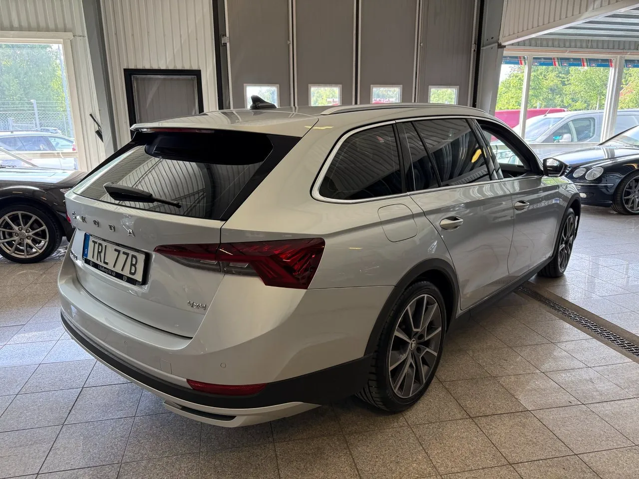 Vehicle image 2