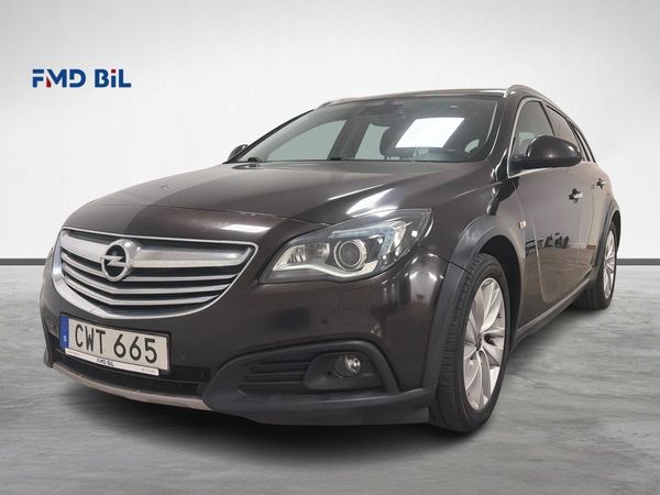Opel Insignia COUNTRY TOURER 2.0 CDTI 4WD 163HK P-SENS NAVI RATTVÄRM - 2014