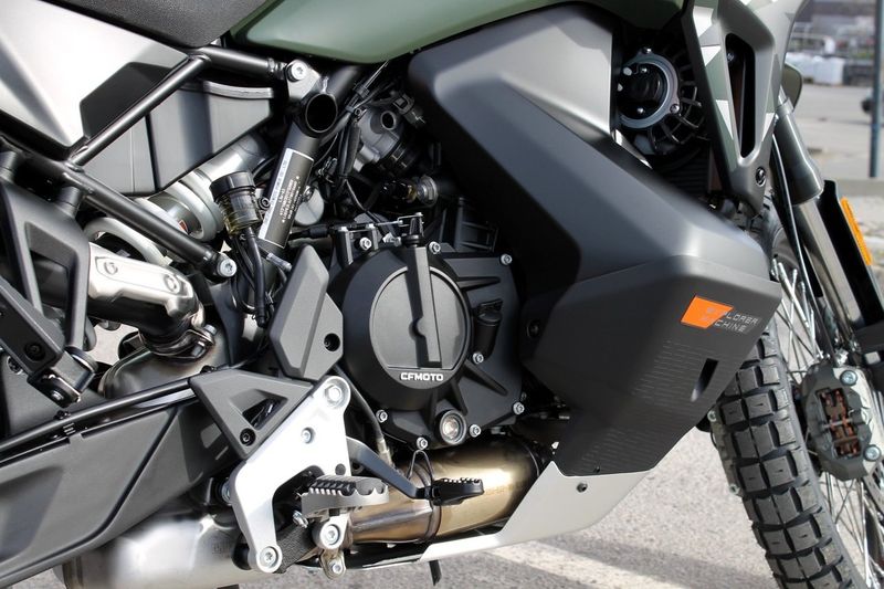 CFMOTO 1000 MT-X bild 18
