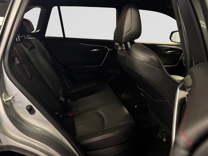 Toyota RAV4 bild 23