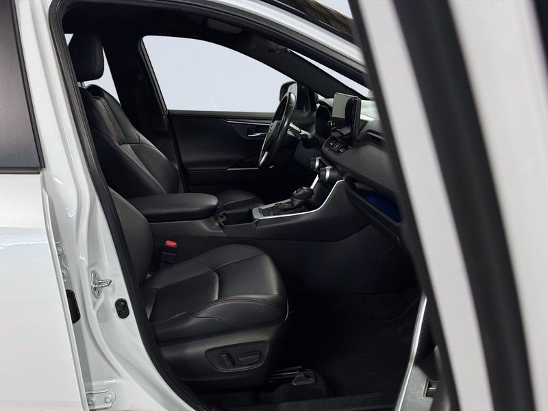 Toyota RAV4 bild 21