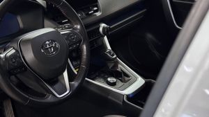 Toyota RAV4 bild 19