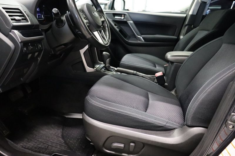 Subaru Forester bild 14