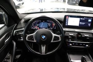 BMW 520 bild 14