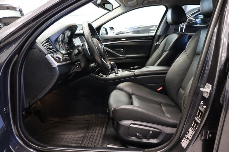 BMW 520 bild 16