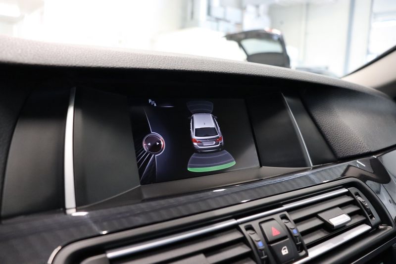 BMW 520 bild 12
