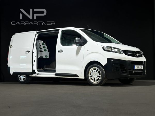 Opel Vivaro 2.0| L3 LÅNG | MOMS |DRAG |P. VÄRMARE | Garanti 6 mån | - 2021