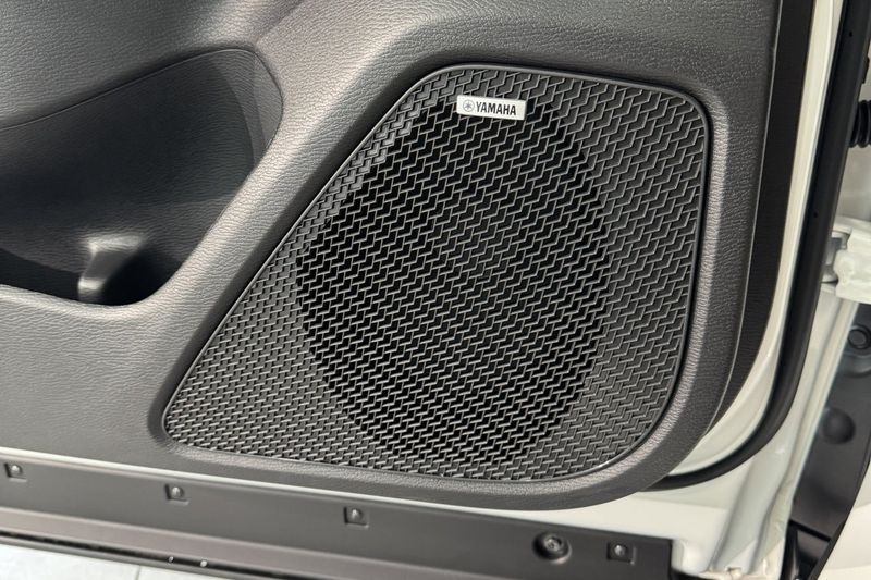 Mitsubishi Outlander bild 17