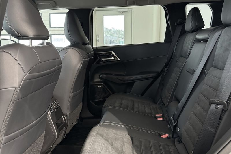 Mitsubishi Outlander bild 8