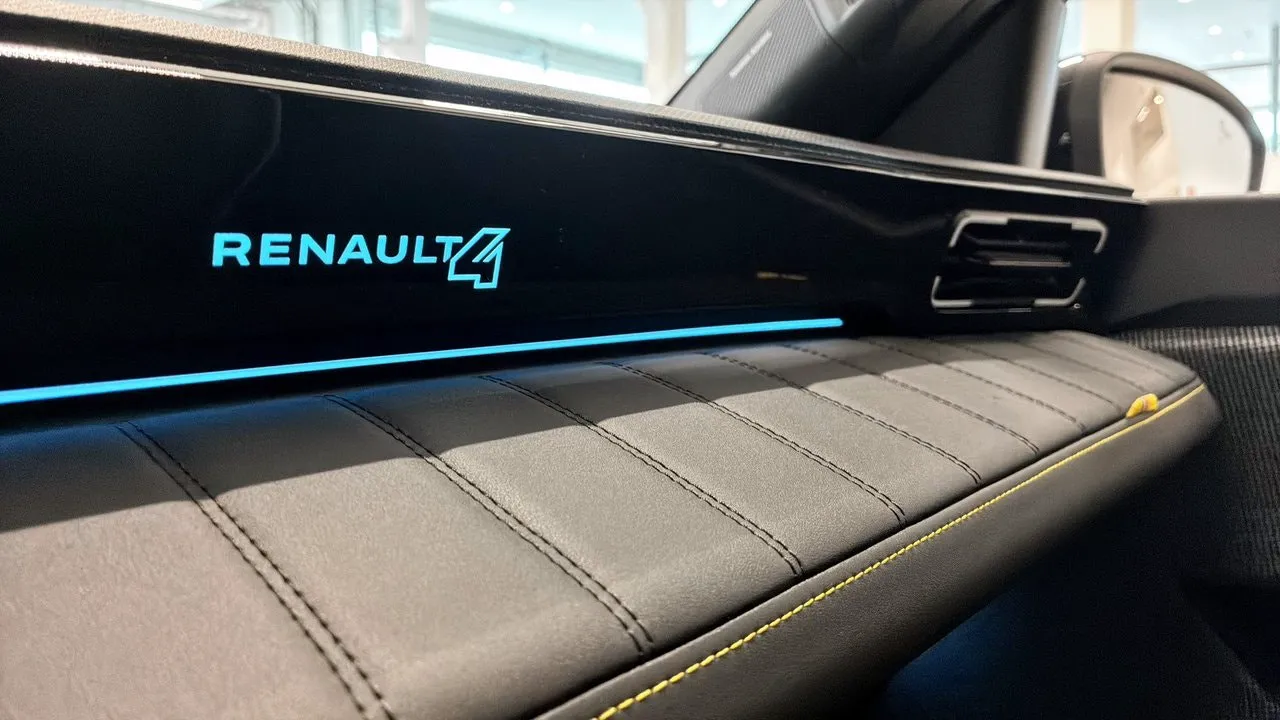 Vehicle image 20