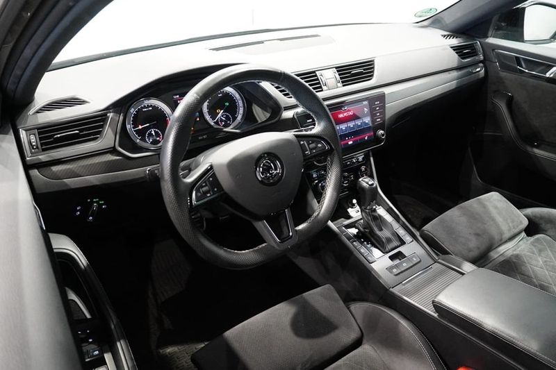 Skoda Superb bild 4