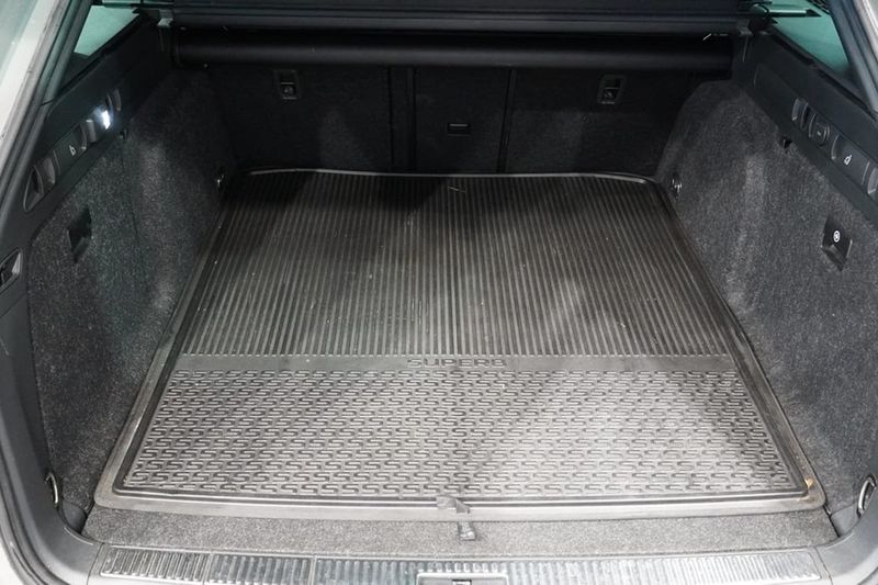 Skoda Superb bild 7