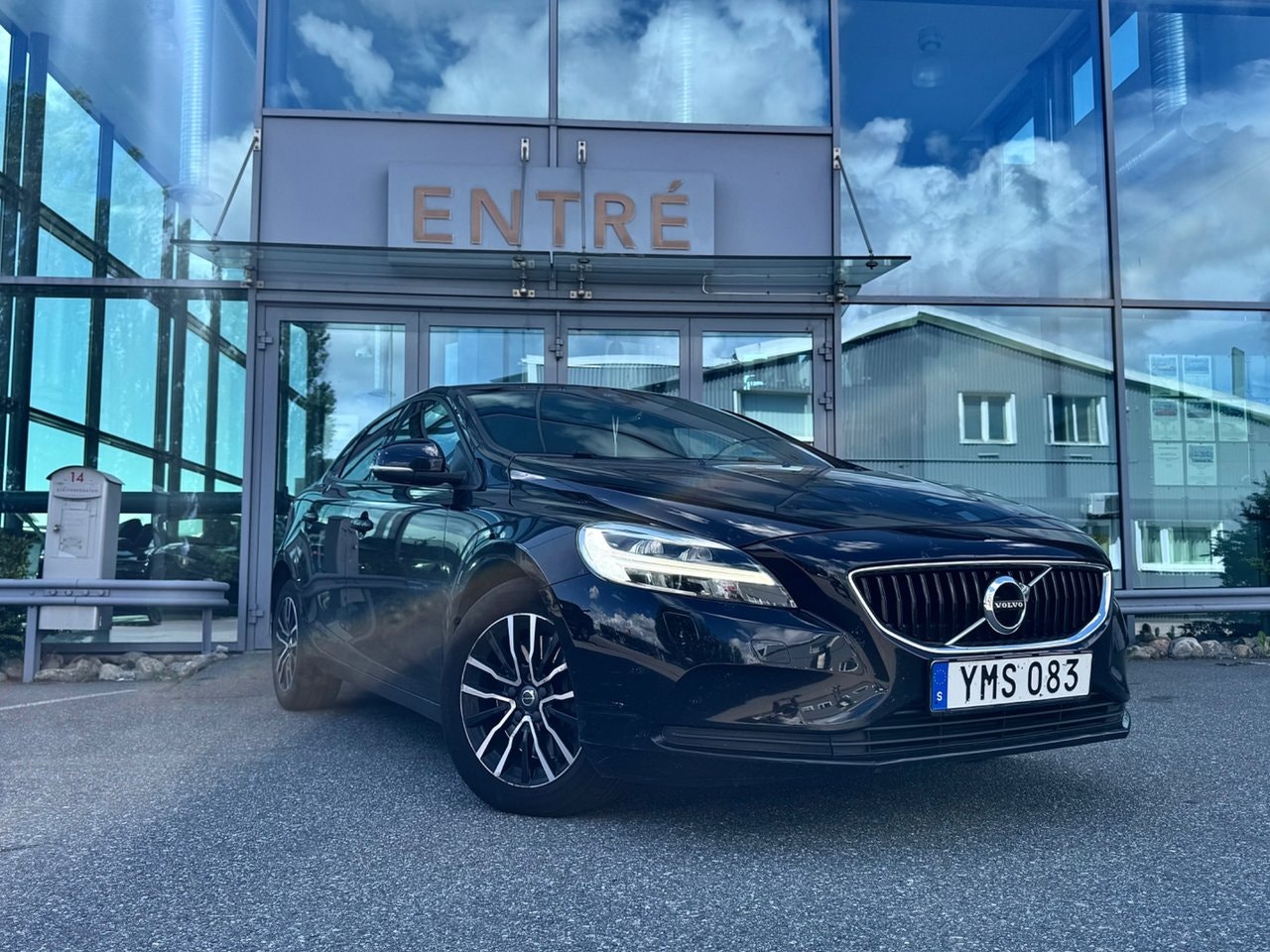 Volvo V40