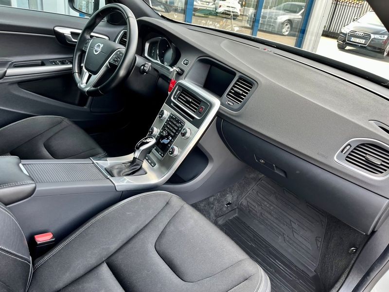 Volvo V60 bild 7