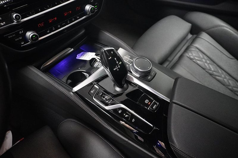 BMW 530 bild 12