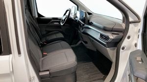 Ford Tourneo Custom bild 3