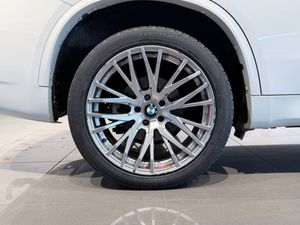 BMW X5 bild 6