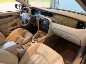 Jaguar X-Type bild 9