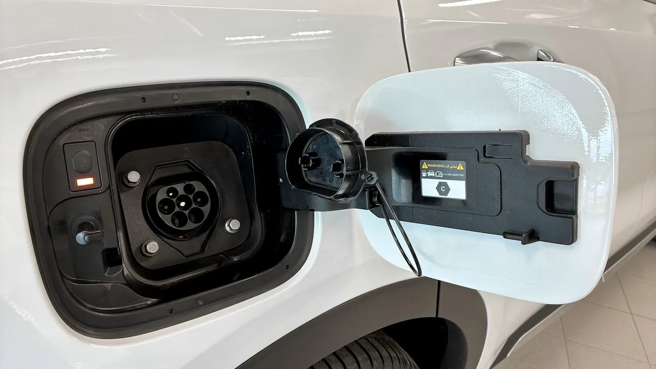 Vehicle image 20