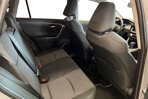 Toyota RAV4 bild 9