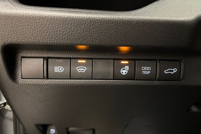Toyota RAV4 bild 24