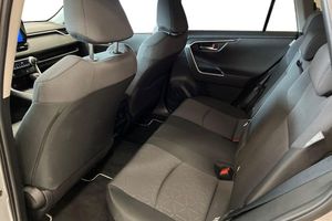 Toyota RAV4 bild 13