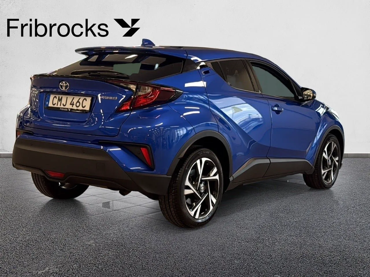 Vehicle image 4