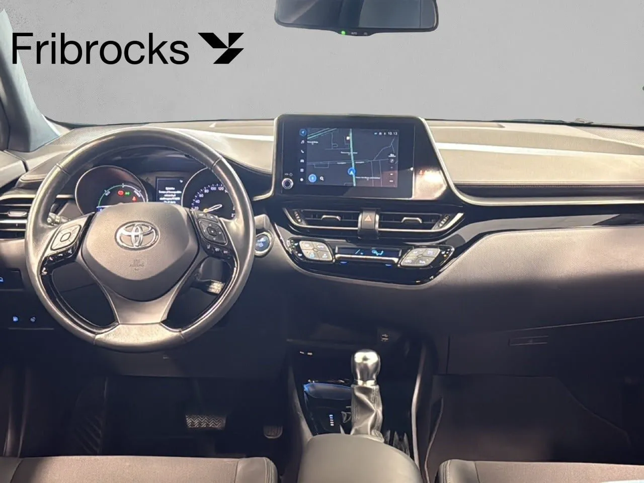 Vehicle image 11