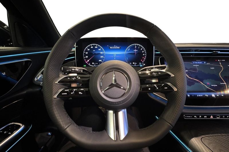 Mercedes E300 bild 10