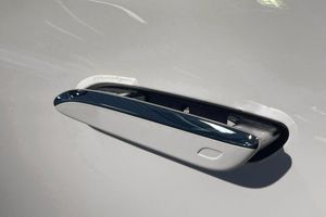 Mercedes E300 bild 18