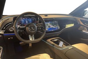 Mercedes E300 bild 11