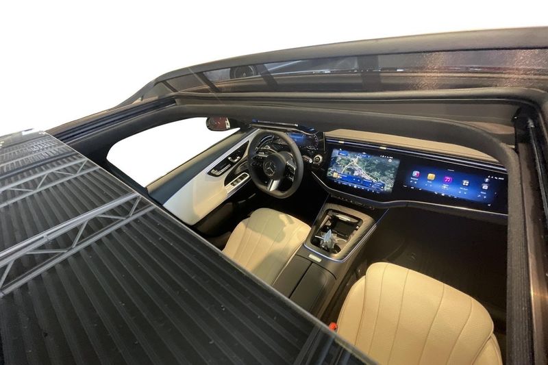 Mercedes E300 bild 15