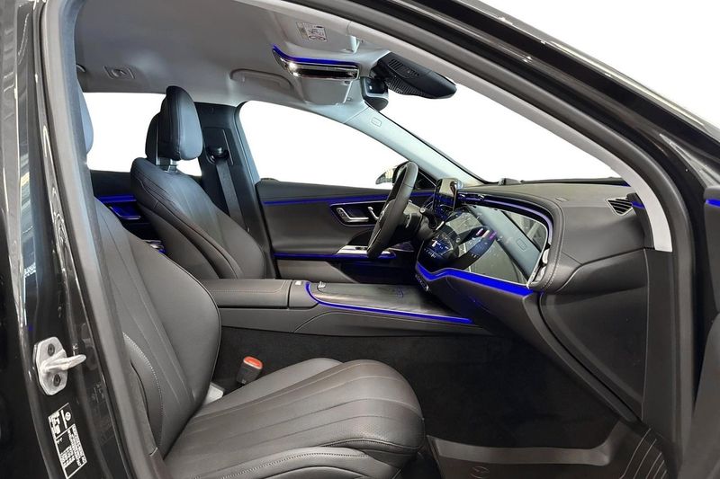 Mercedes E300 bild 11