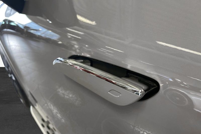 Mercedes GLC400 bild 14