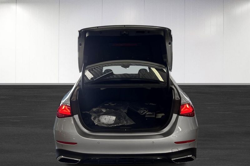 Mercedes E300 bild 15