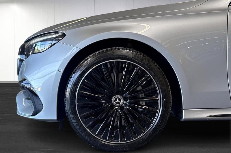 Mercedes E300 bild 5