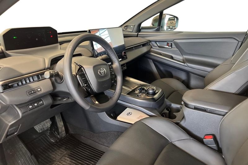 Toyota bZ4X bild 13